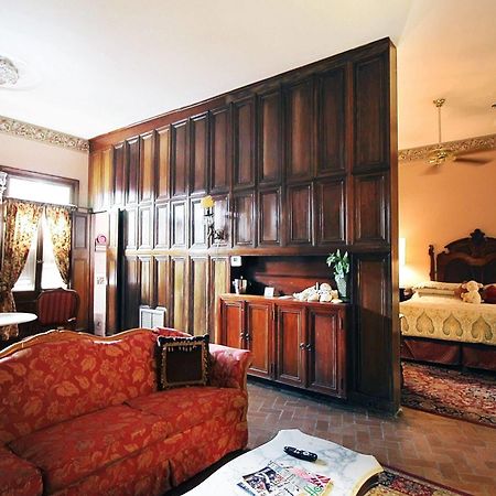The Olivier House Hotel ニューオーリンズ エクステリア 写真