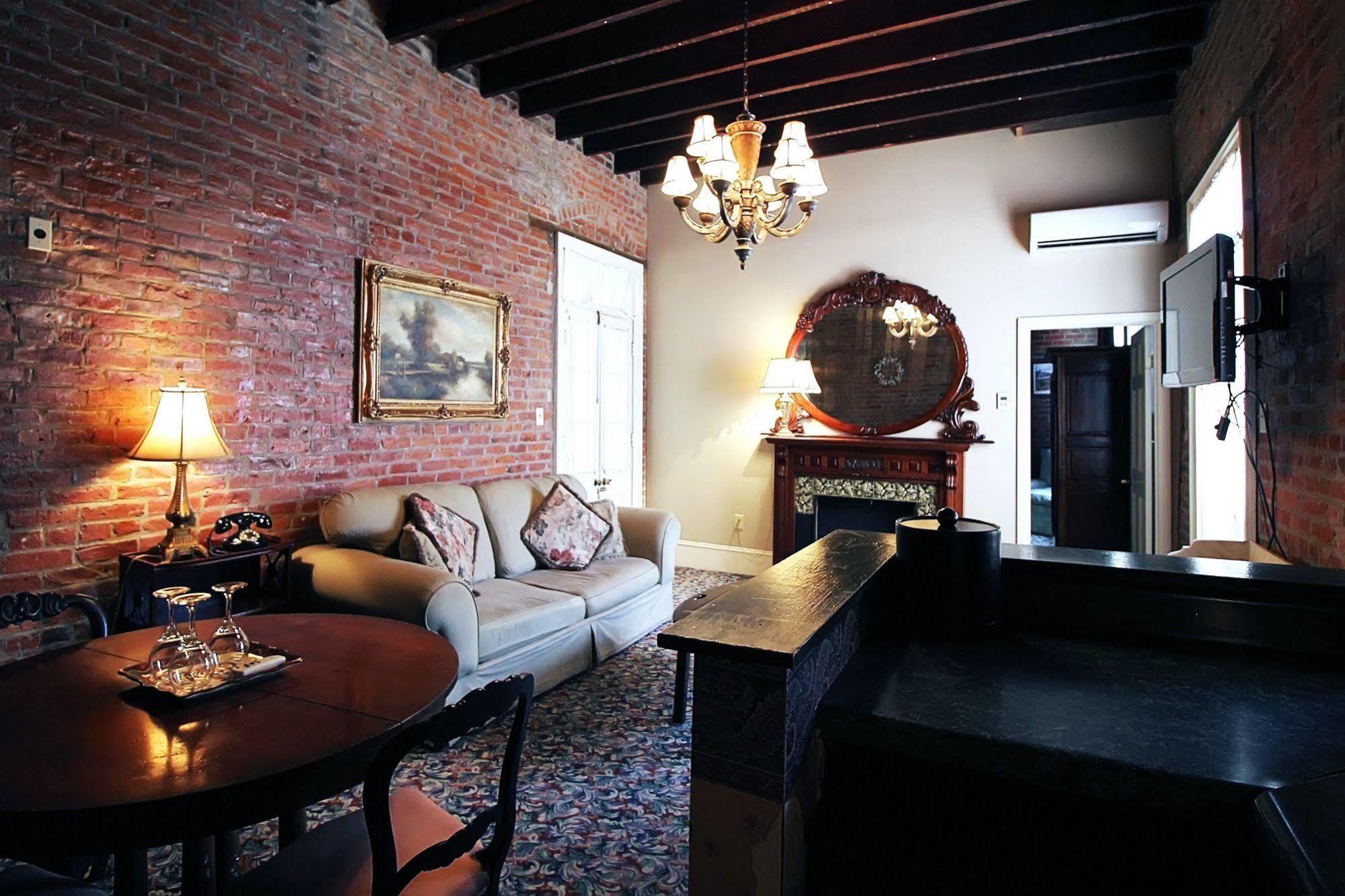 The Olivier House Hotel ニューオーリンズ エクステリア 写真