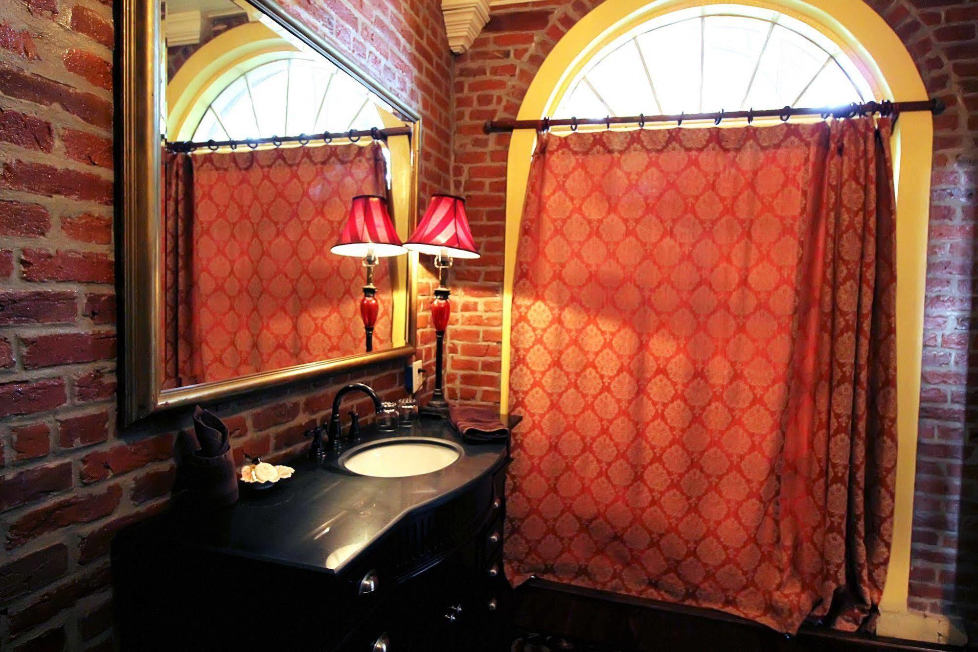 The Olivier House Hotel ニューオーリンズ エクステリア 写真